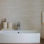 Aurelia By Domus Mirus - Rooftop Cinema & Pool & 6 Minute Walk To ヴィラ スプリツカ