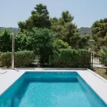 Aurelia By Domus Mirus - Rooftop Cinema & Pool & 6 Minute Walk To * スプリツカ