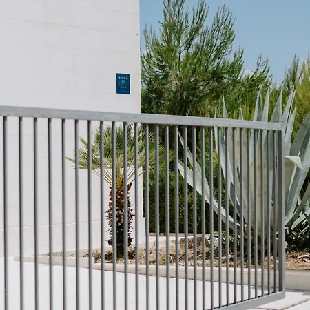 Aurelia By Domus Mirus - Rooftop Cinema & Pool & 6 Minute Walk To Villa
